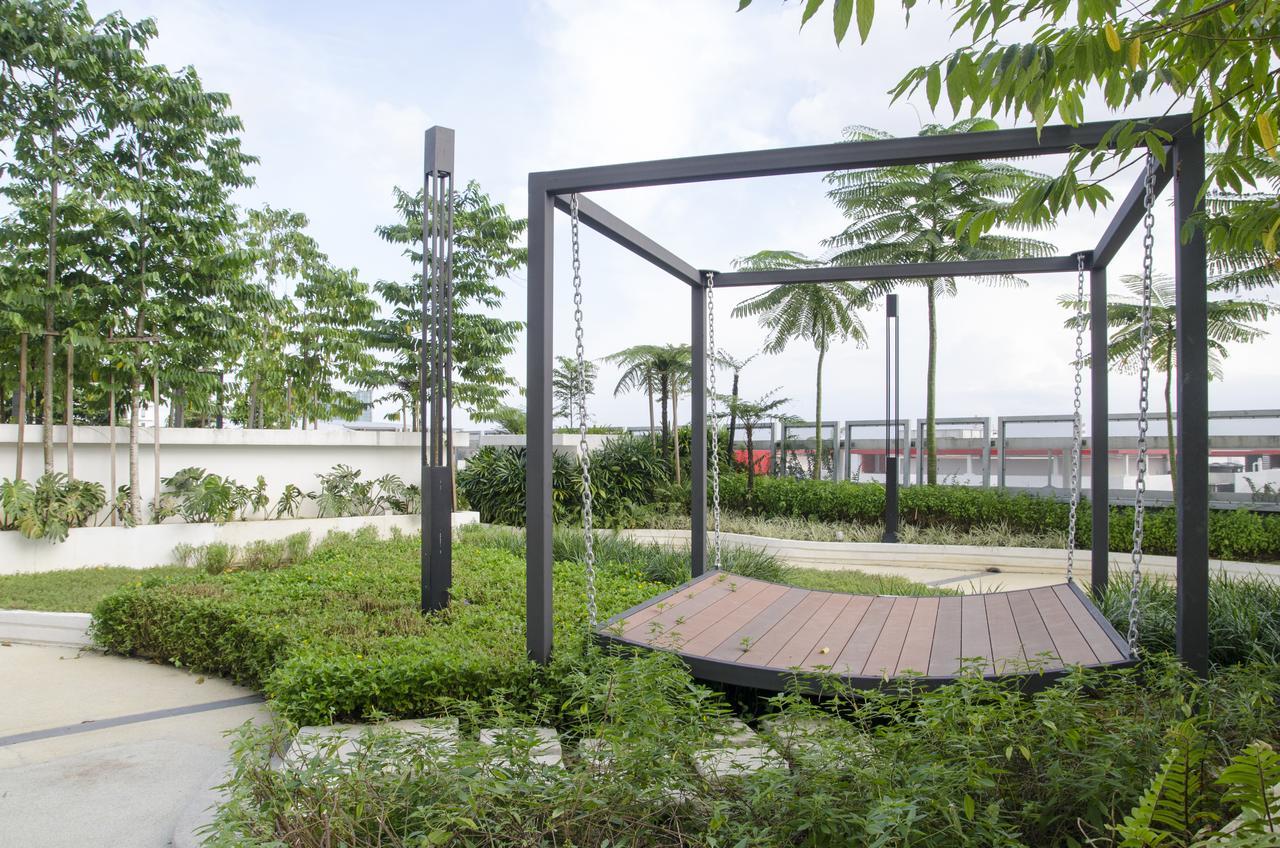 Holi Southkey Art Suite Johor Bahru Kültér fotó