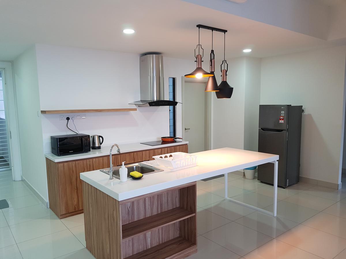 Holi Southkey Art Suite Johor Bahru Kültér fotó