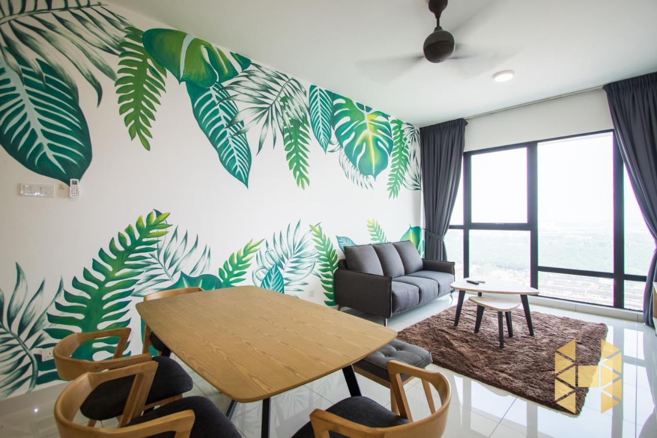 Holi Southkey Art Suite Johor Bahru Kültér fotó