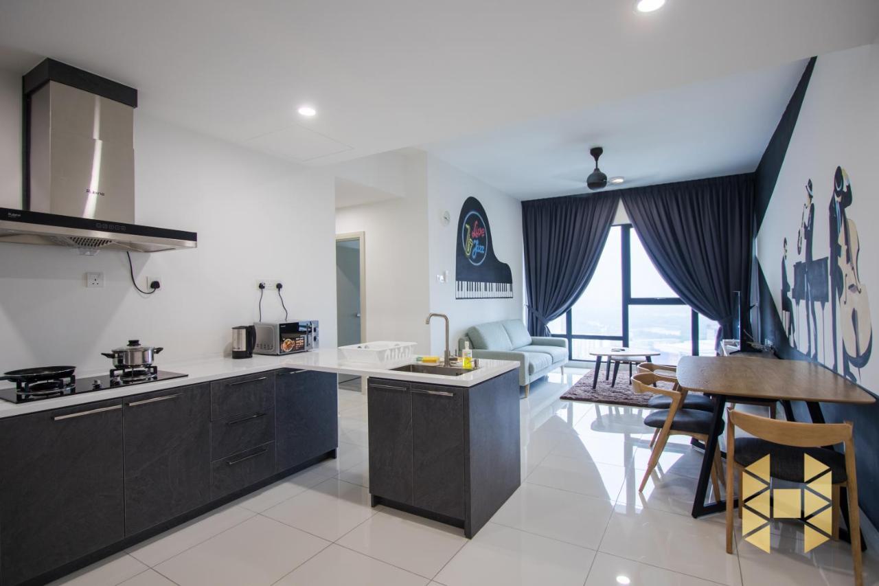 Holi Southkey Art Suite Johor Bahru Kültér fotó